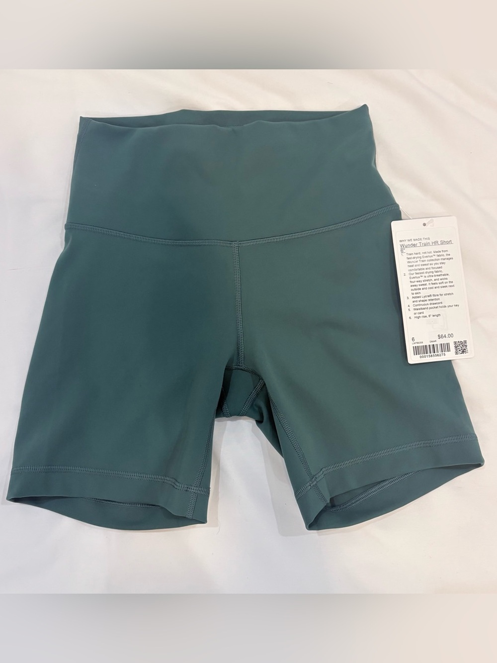 NWT lululemon athletica Wunder Train Shorts 6” Deep Marina size 6